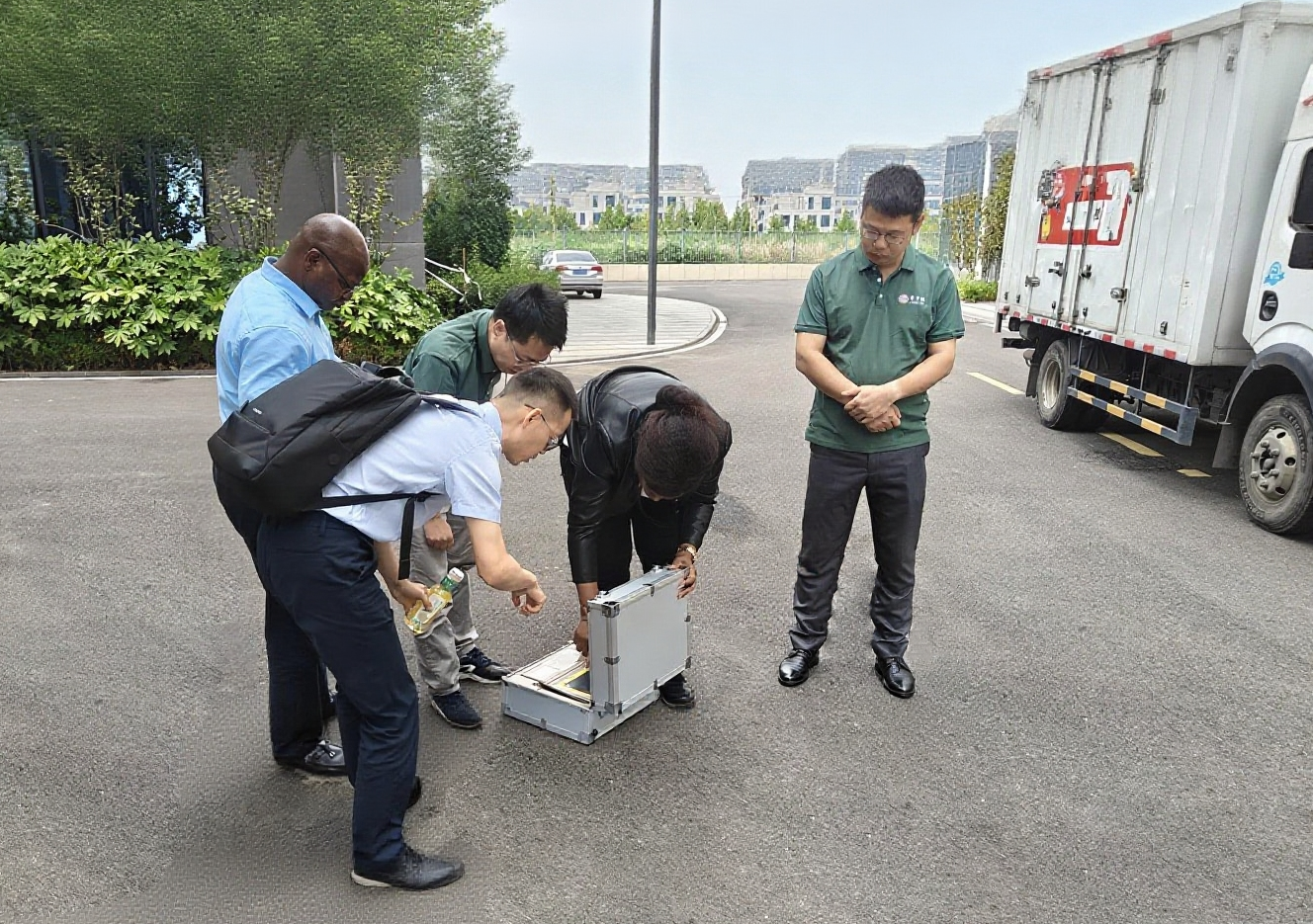 欢迎中非客户到普司顿参观考察 欢迎中非客户到普司顿参观考察